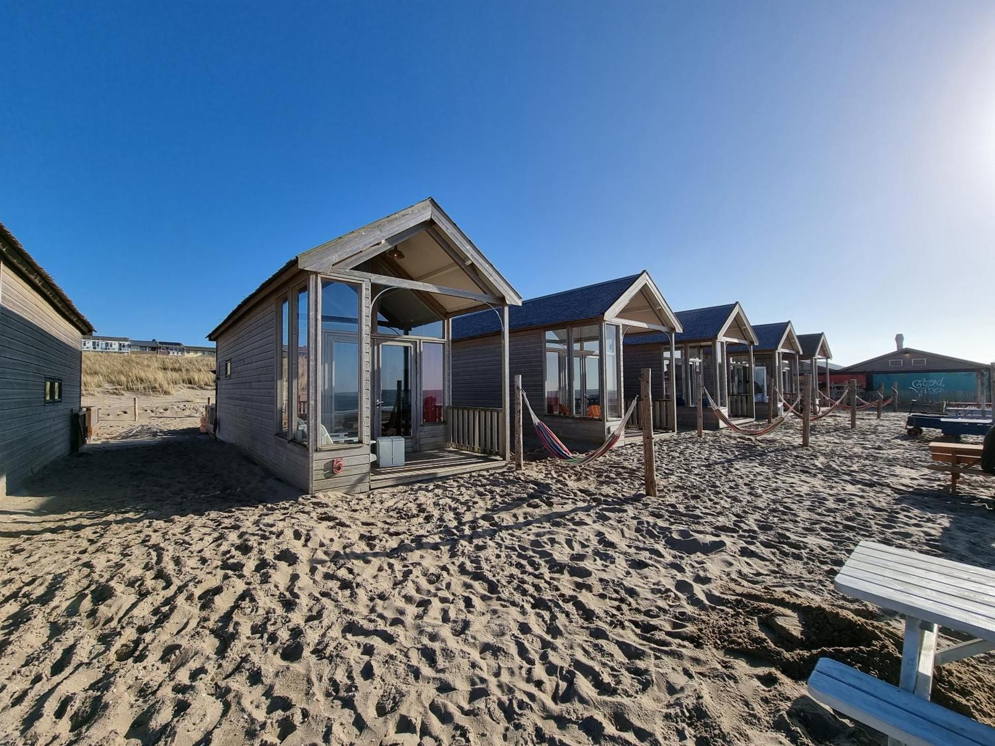 Strandvakantiehuisjes Katwijk Катвейк-ан-Зе Экстерьер фото