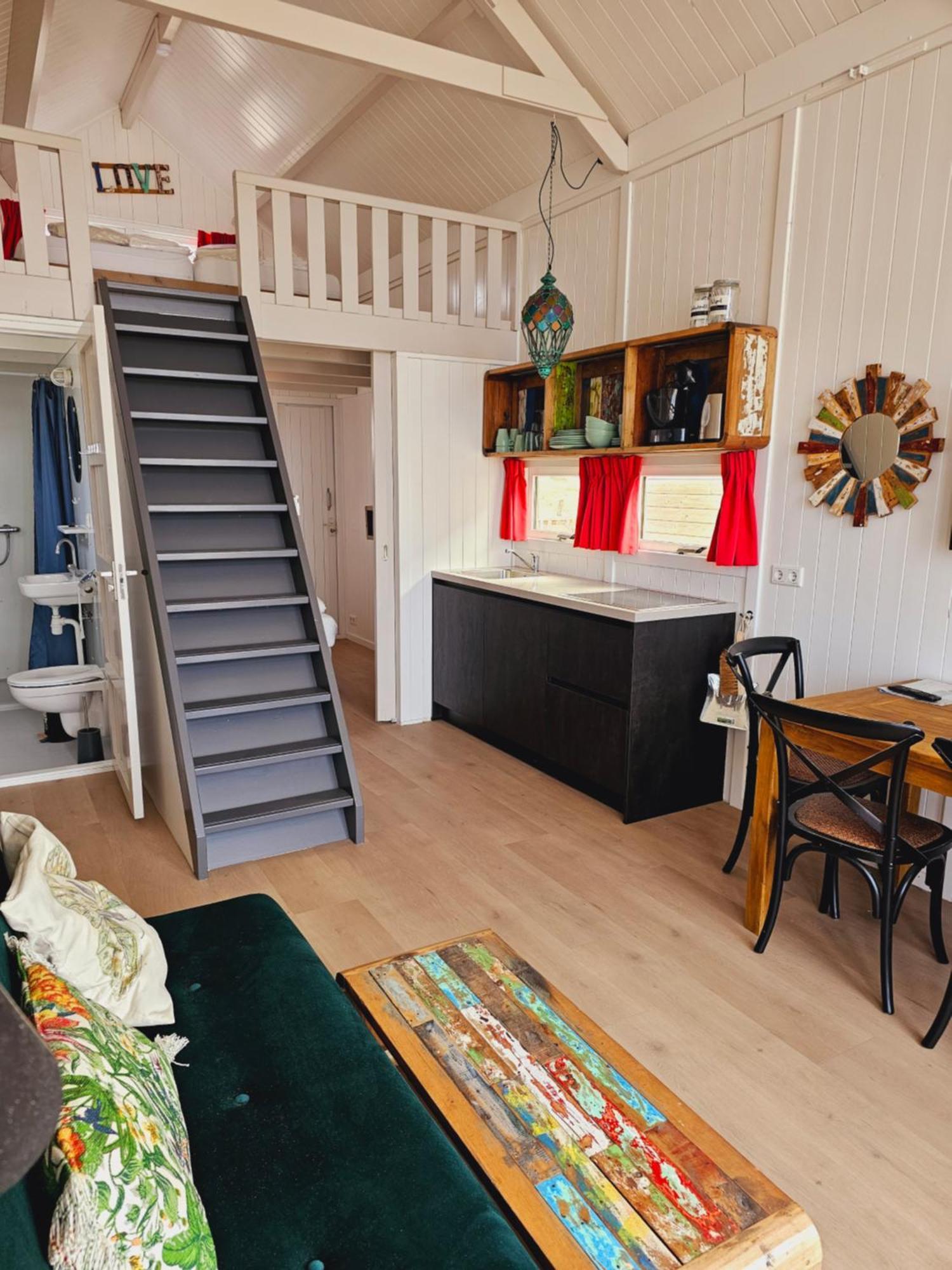 Strandvakantiehuisjes Katwijk Катвейк-ан-Зе Экстерьер фото