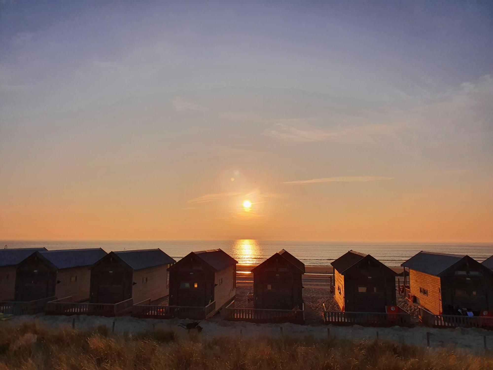 Strandvakantiehuisjes Katwijk Катвейк-ан-Зе Экстерьер фото